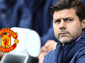 Manchester United should go fo...
